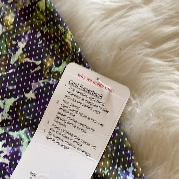 NWT lululemon top - Picture 4 of 6